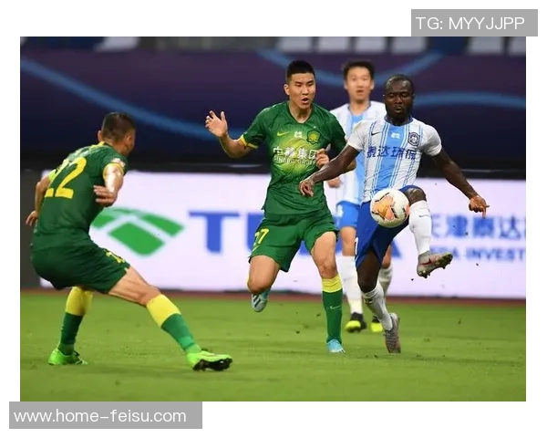 八月二十五日泰达对阵国安精彩赛事回顾与分析 八月二十五日泰达对阵国安精彩赛事回顾与分析