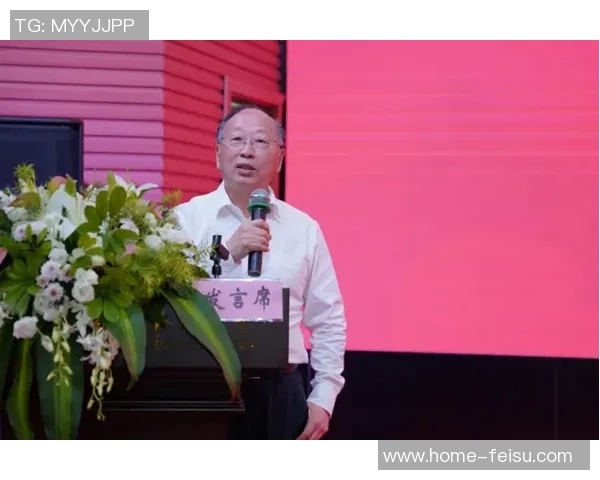 徐昕:从学术先锋到社会影响力的多维探索与实践之路 徐昕:从学术先锋到社会影响力的多维探索与实践之路