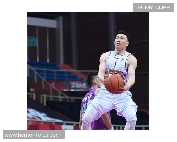 李根：从篮球场上的闪耀星辰到人生舞台的坚定追梦者